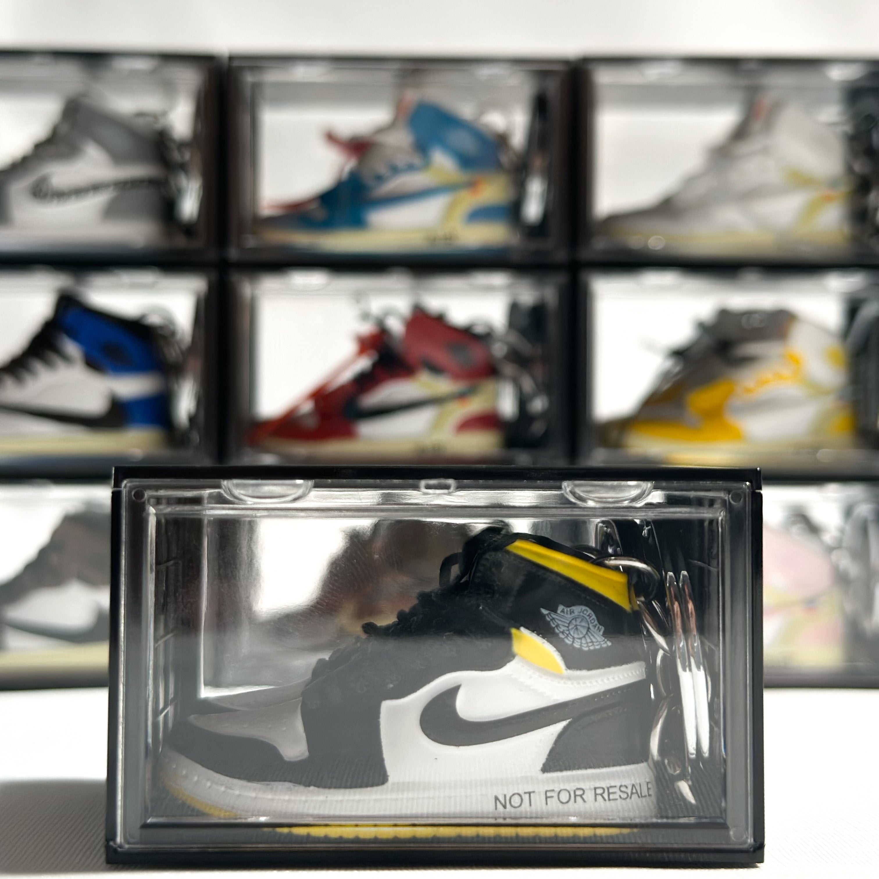 Air 'Jordan 1 High 'Not For Resale Maize' Keychain – Pure Steal Sneaker  Store