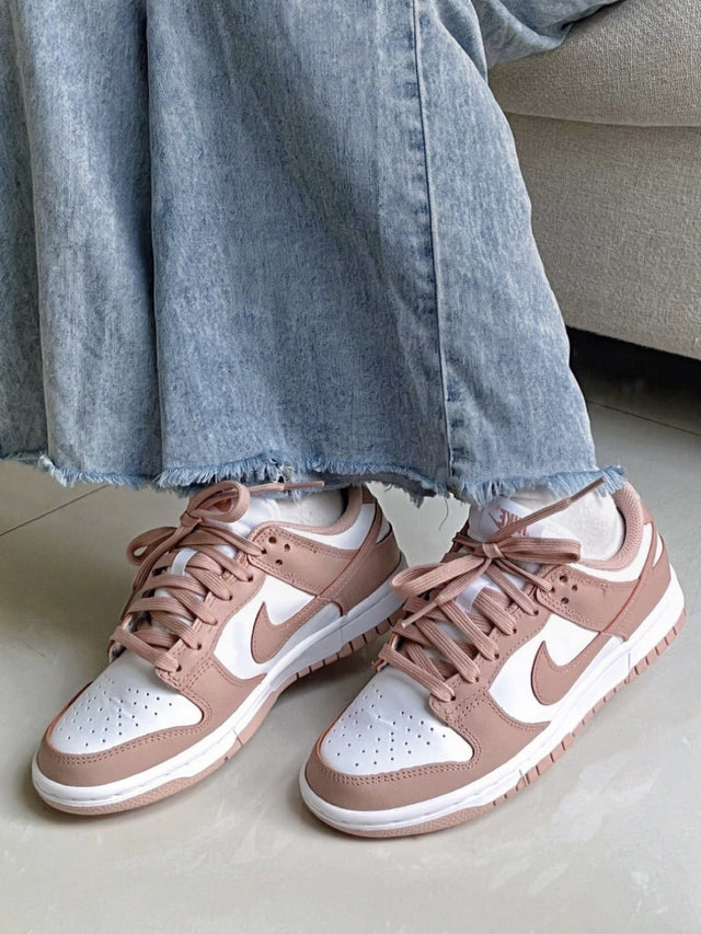 Nike Dunk Low 'Rose Whisper' (W)