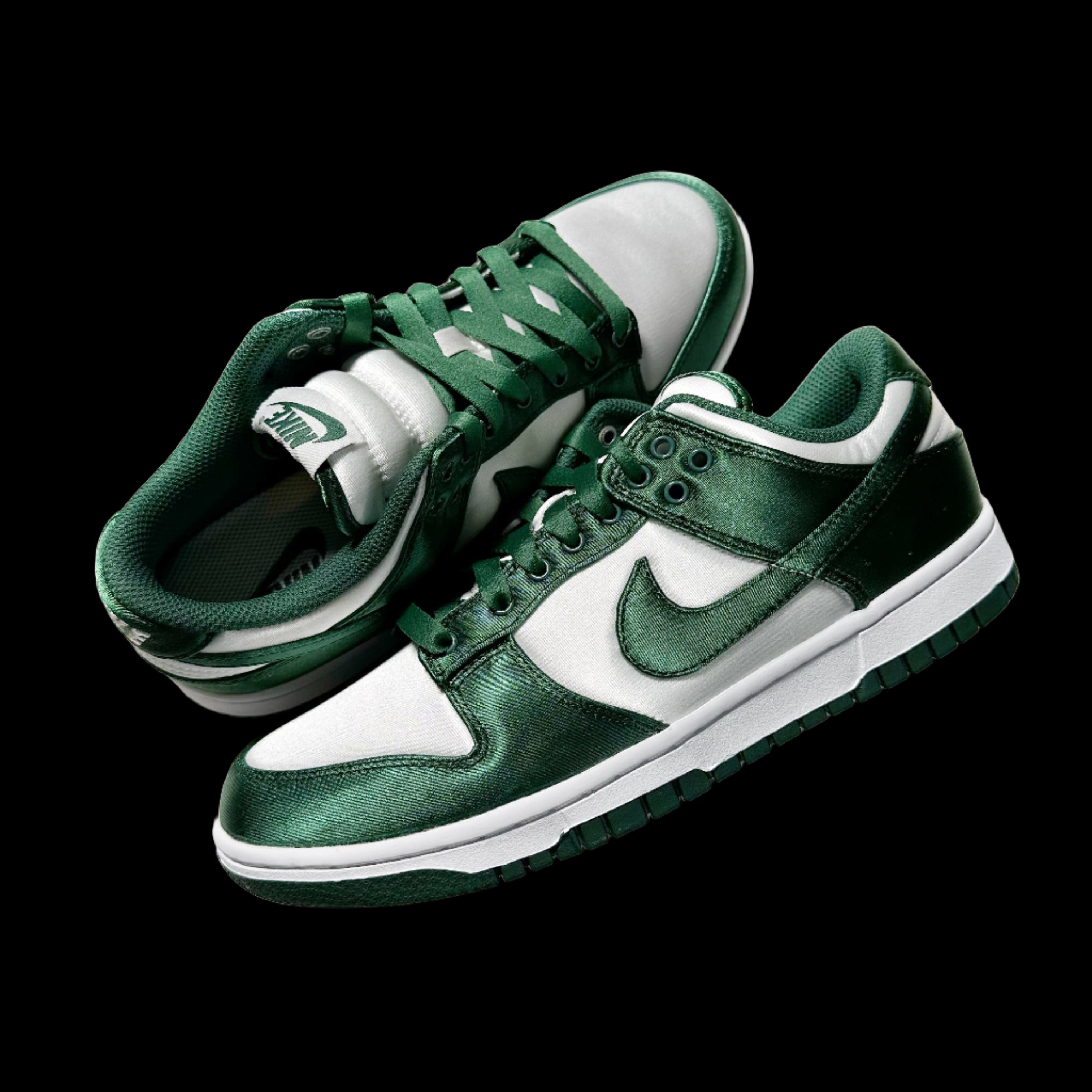 Nike Dunk Low 'Satin Green' (W)